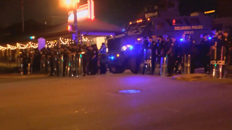 Man charged for role in 2020 Columbia riot pleads guilty