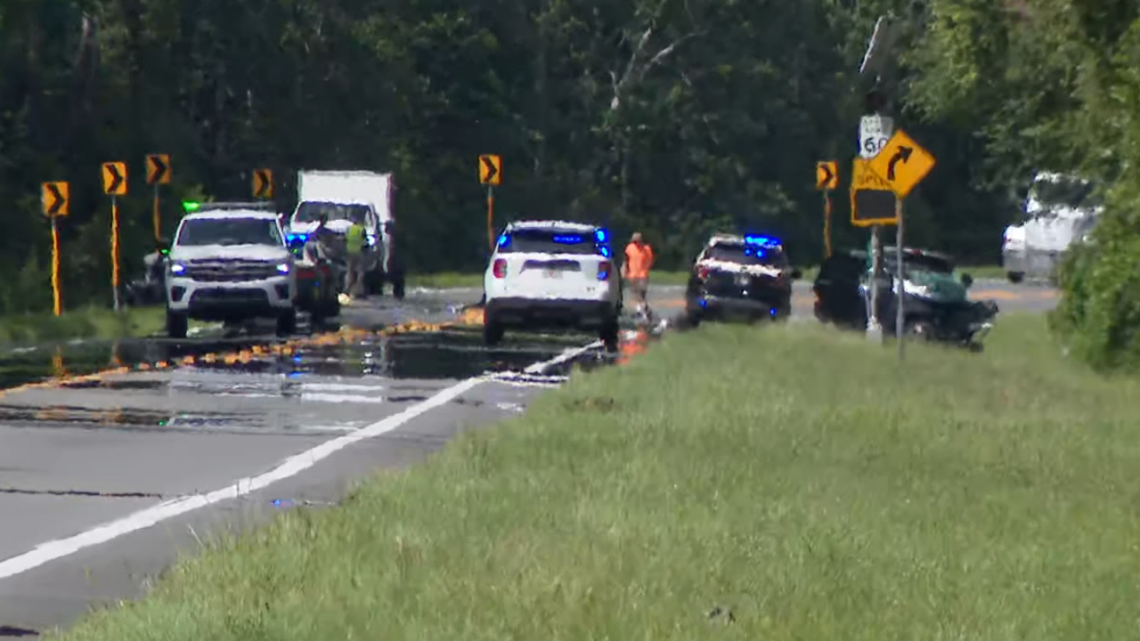 State Road 40 closed in DeLeon Springs: 3 killed in crash, FHP says