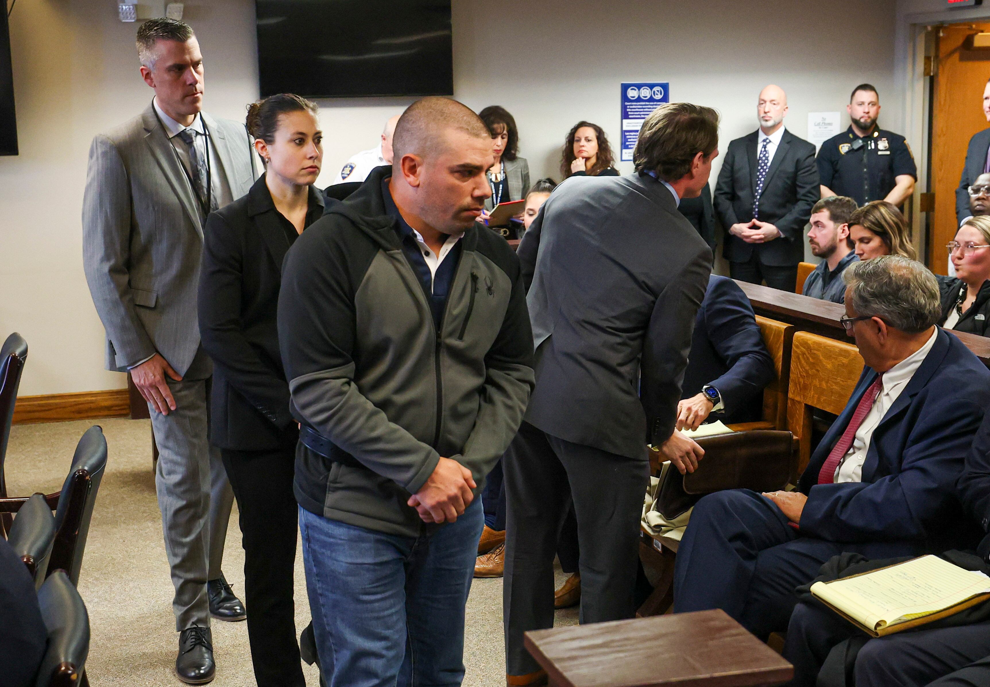 Two former New York prison guards plead guilty in fatal beating and ...