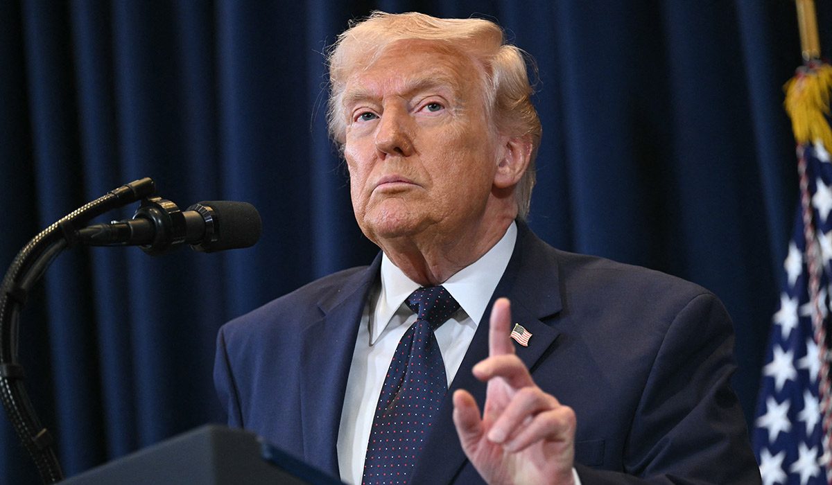 Curated visual reference: Fresh Look at Experts Issue Urgent Warning As Trump Reveals Plan To Use