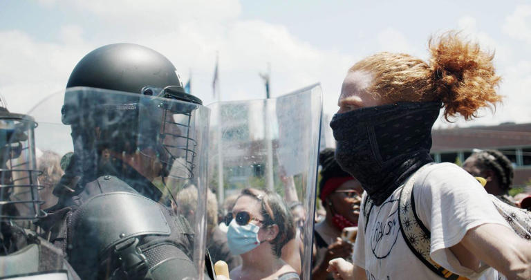 Man charged for role in 2020 Columbia riot pleads guilty