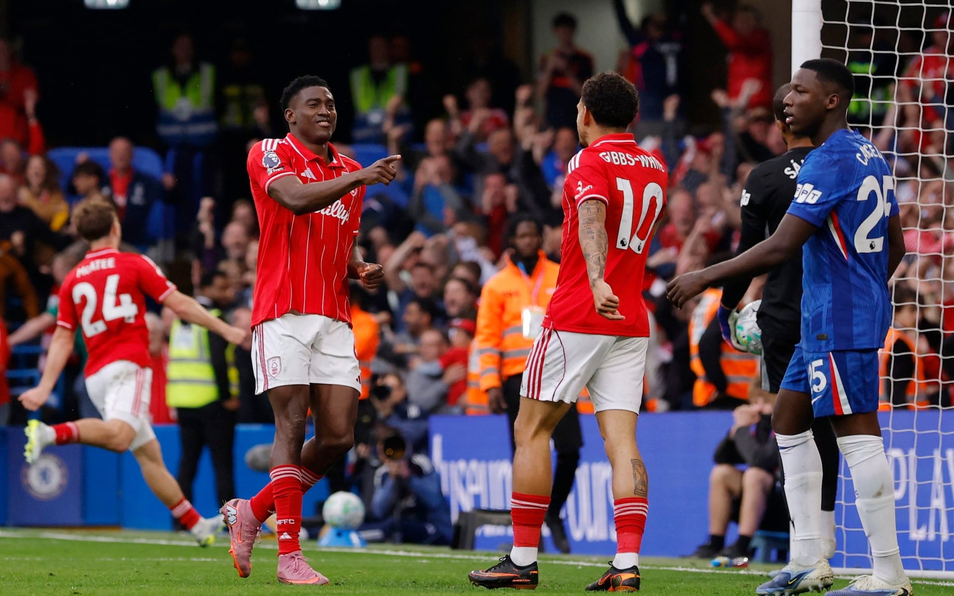 Chelsea slump to new low in humiliation by Nottingham Forest second string