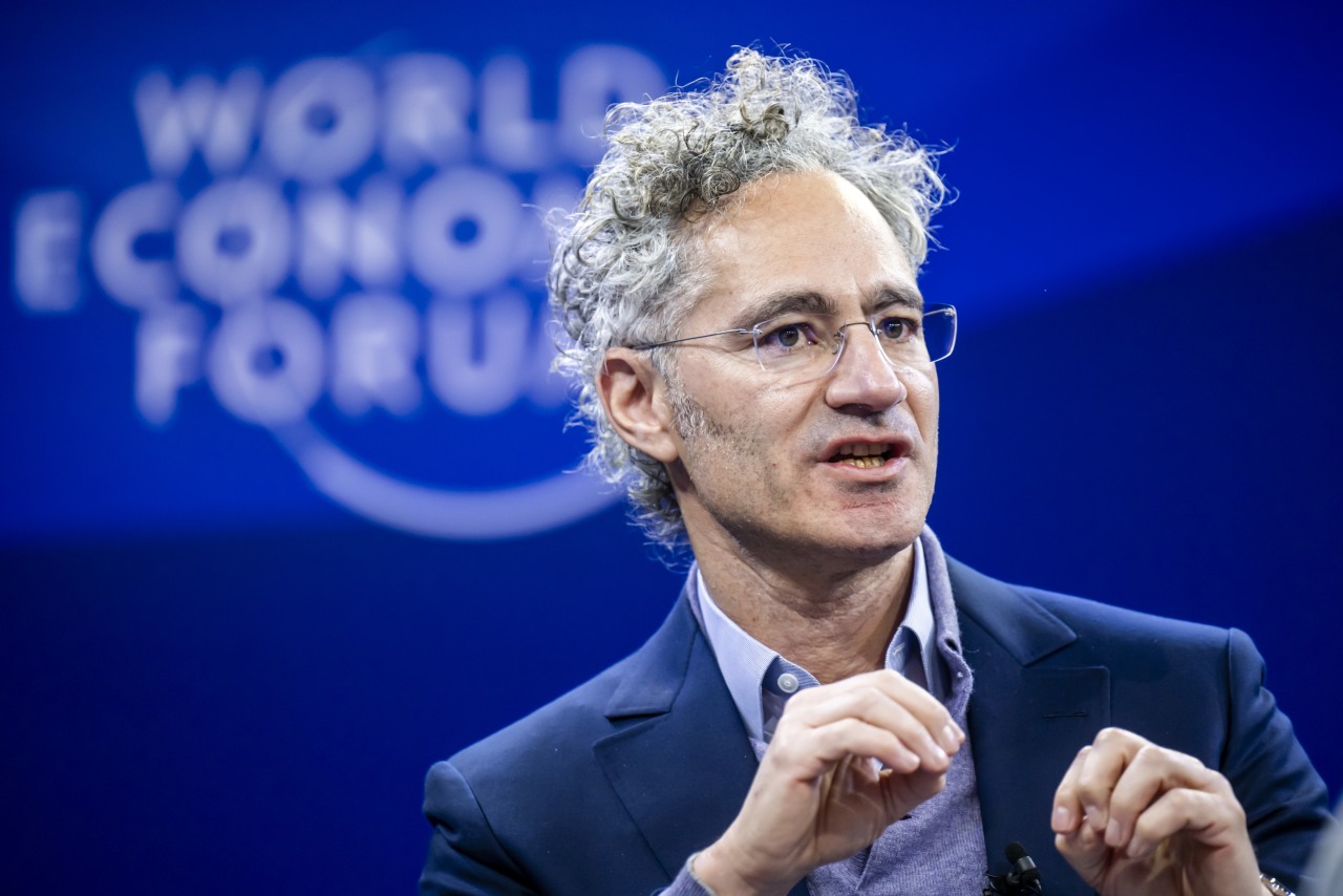 Palantir beats forecasts with $1.63 billion quarter as sales accelerate