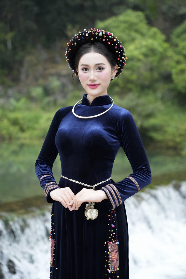 Nhạc sĩ Nguyễn Thành Trung 'bắt tay' ca sĩ gen Z, kết hợp hát then với rap