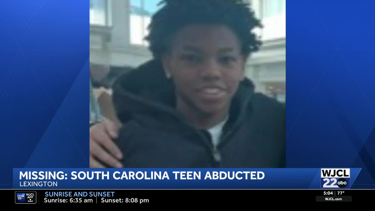 Police in South Carolina search for teen abducted at gunpoint
