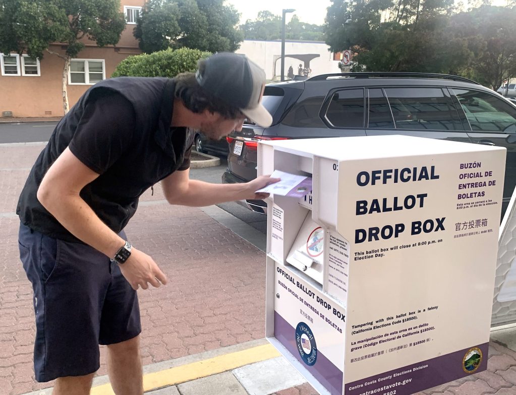 Bring on the ballots: Voting materials begin hitting mailboxes for June ...