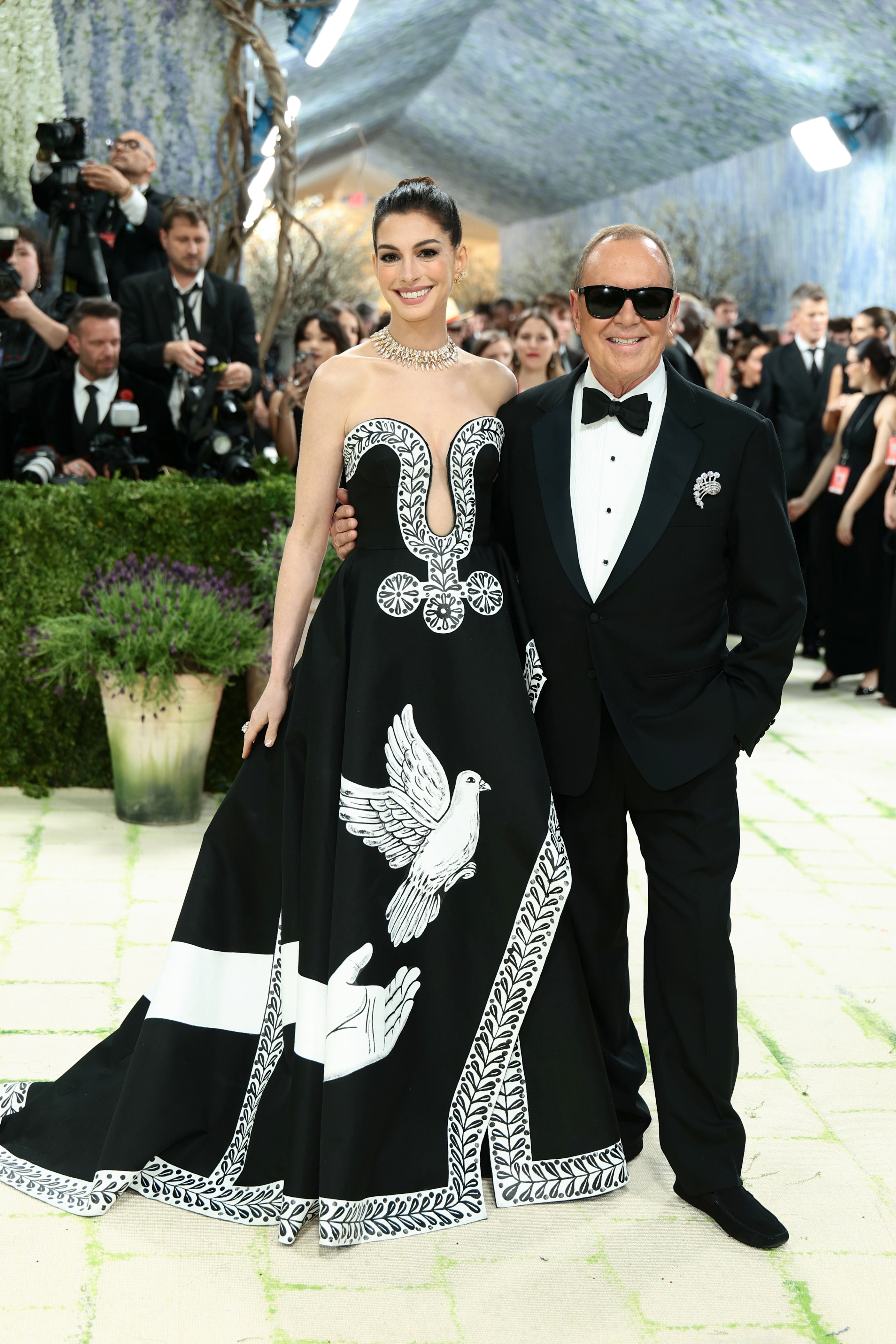 Anne Hathaway gets poetic on Met Gala 2026 red carpet