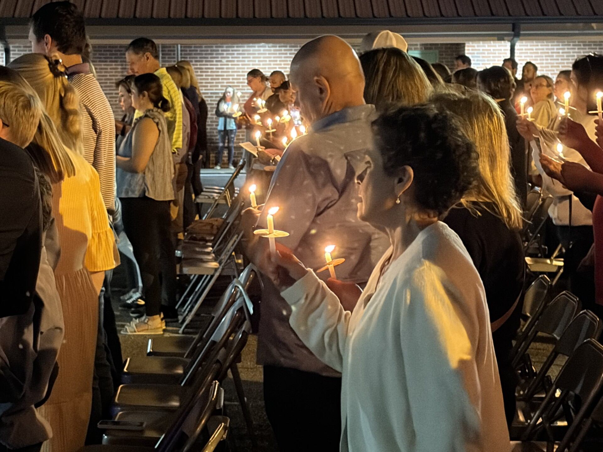 Community gathers to honor crossing guard killed by alleged drunk driver