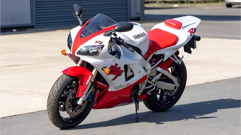 10 Japanese superbikes collectors are quietly hoarding