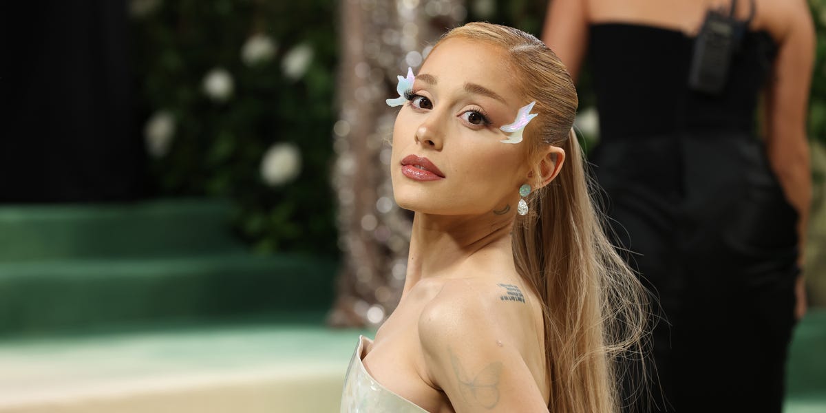 Why Ariana Grande didn’t make her way up the steps at the 2026 Met Gala