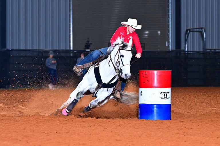 Eight area students qualify for Texas High School Rodeo Finals