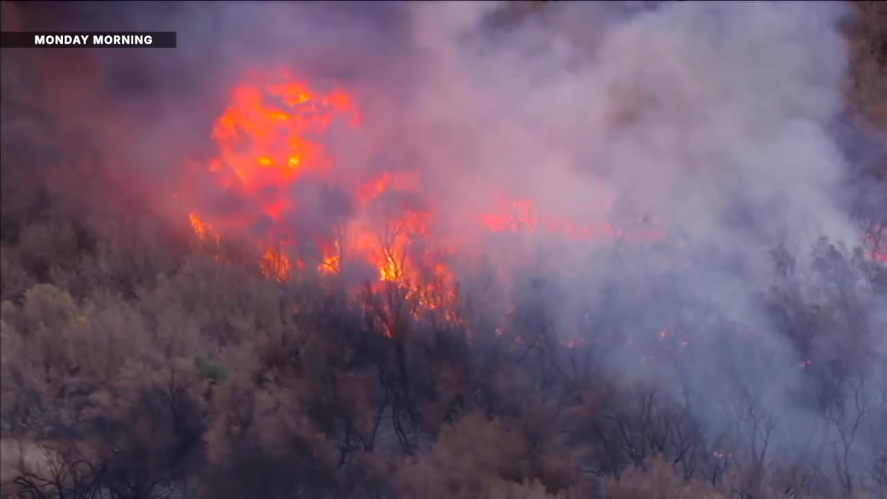 Some residents voluntarily evacuate as Hazen Fire continue burning