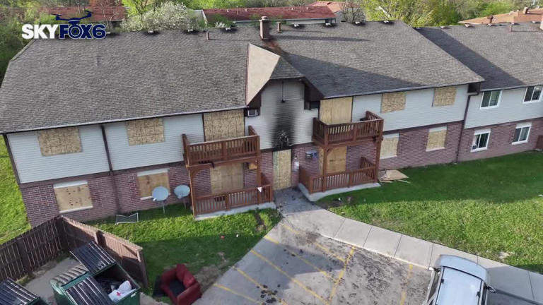 Milwaukee family jumps from window to escape apartment fire