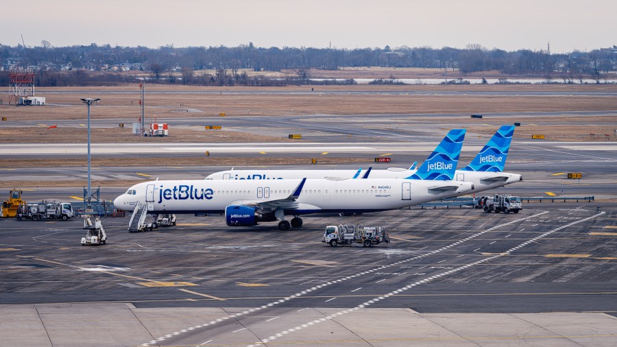 JetBlue to begin offering flights from Indianapolis International Airport