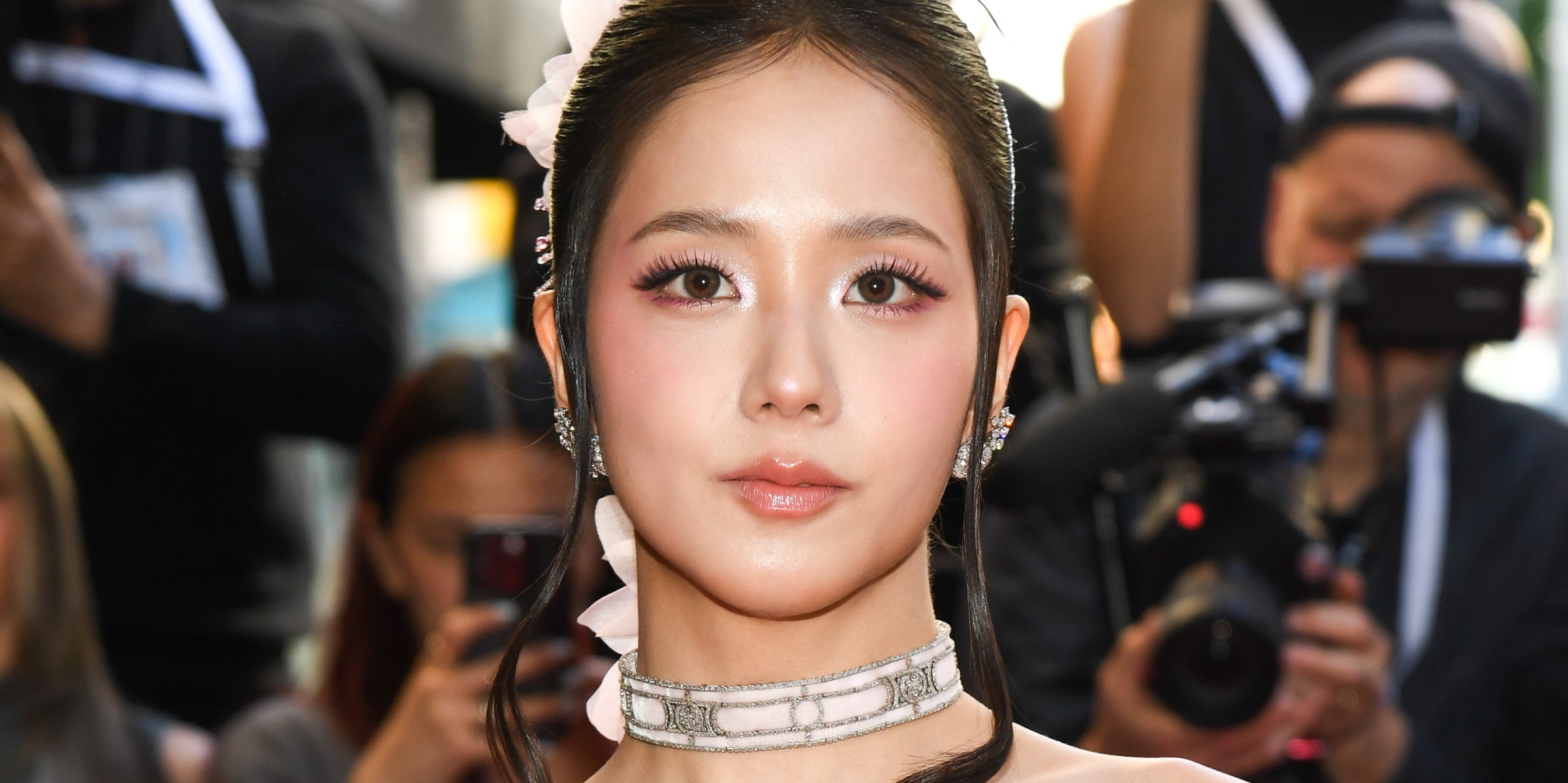 Jisoo’s First Met Gala Look Was Worth the Wait