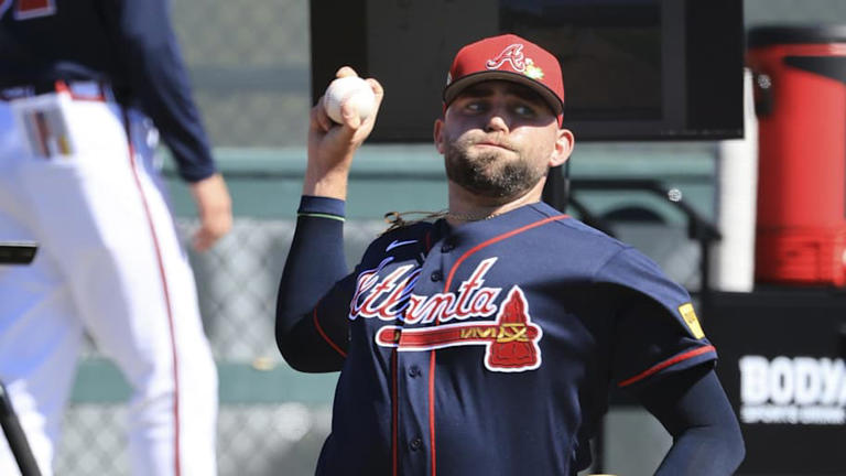 Former Diamondbacks reliever released by Braves