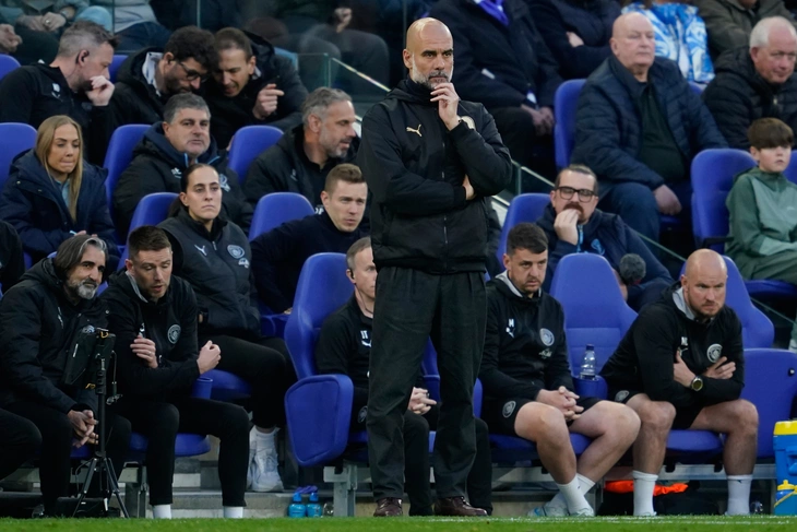 Pep Guardiola: Man City đã mất quyền tự quyết
