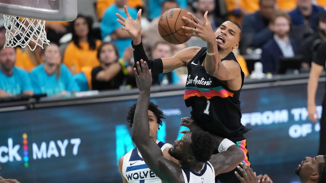Timberwolves edge Spurs 104-102 in Game 1 despite Wembanyama's record ...