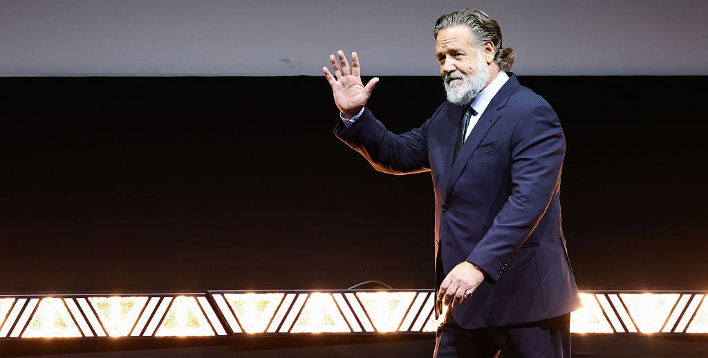 Russell Crowe muestra su increíble transformación física para 'Los ...