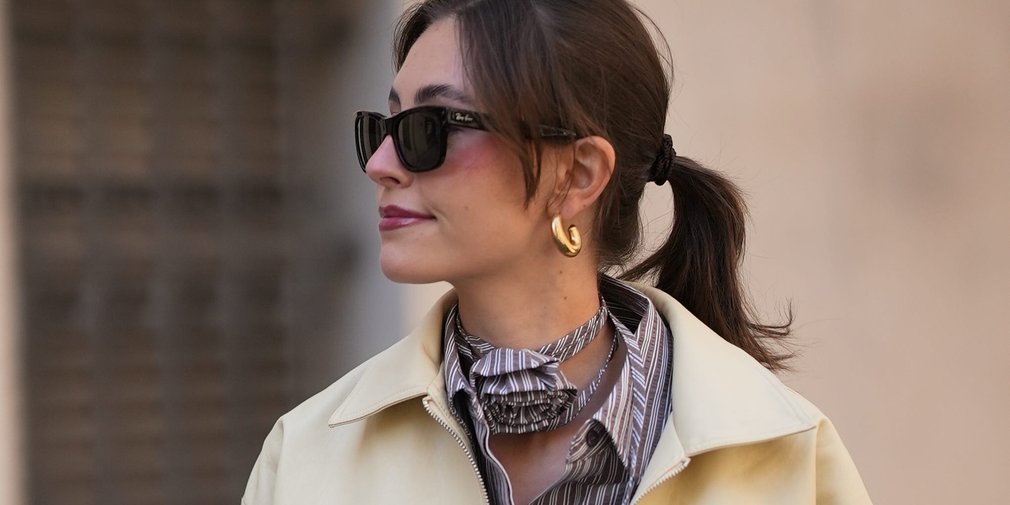 La chaqueta bomber color mantequilla de Massimo Dutti, éxito de ventas ...