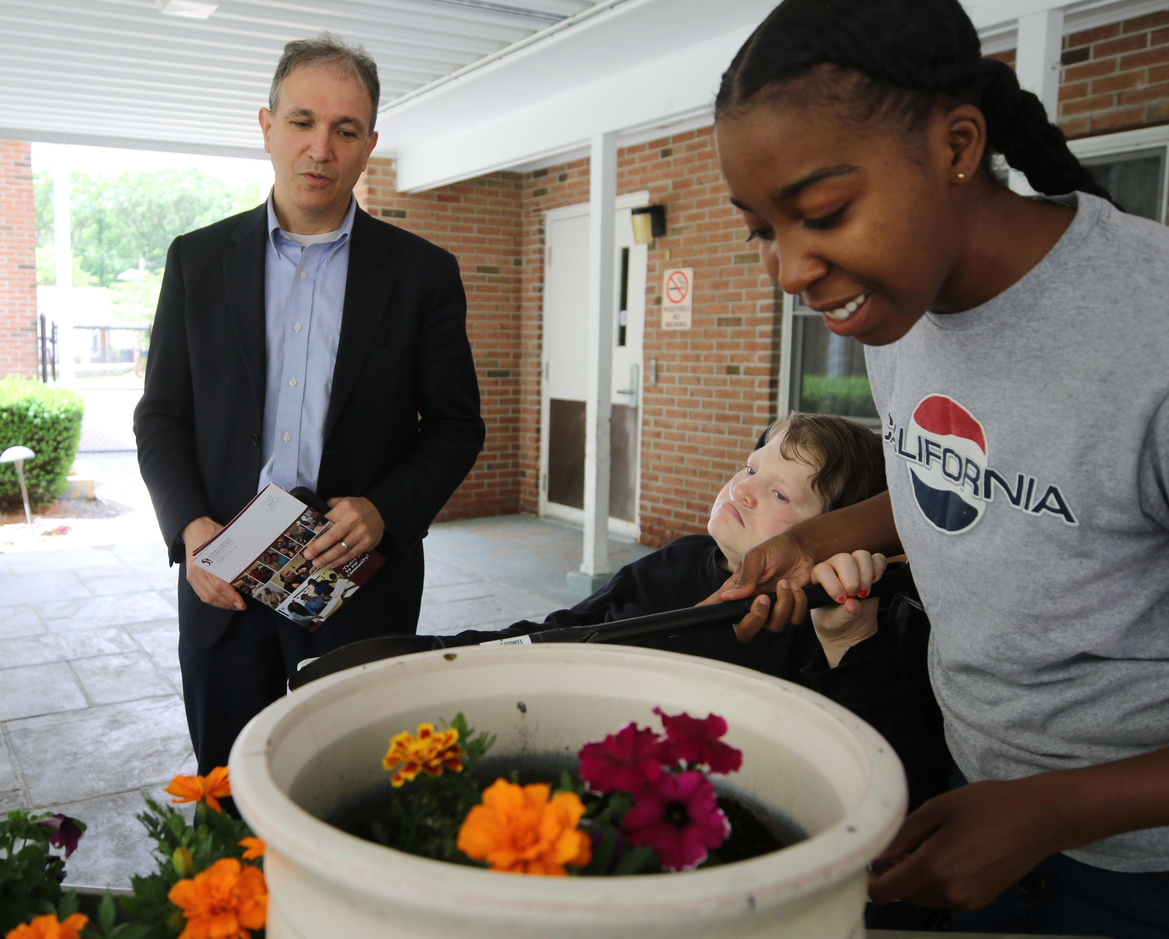 NJ adds 250 home aides as care shortage strains families
