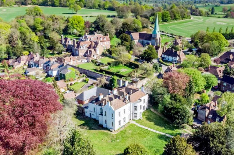We bought Grand Designs-style dilapidated Kent mansion for £1m - fixing ...