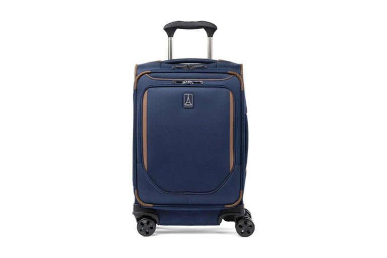Anne Hathaway's chic carry-on from 'The Devil Wears Prada 2' is at ...