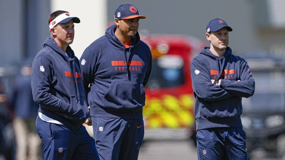 Bears' best options for EDGE issue may be a future Hall of Famer or ...