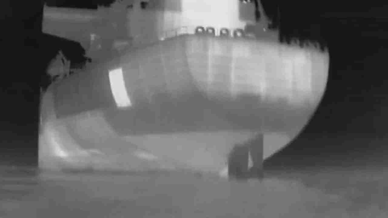 Ukrainian drone attack hits 2 Russian oil tankers near strategic port