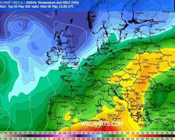 UK weather maps turn icy blue as -3C Arctic freeze hits in hours - 17 ...