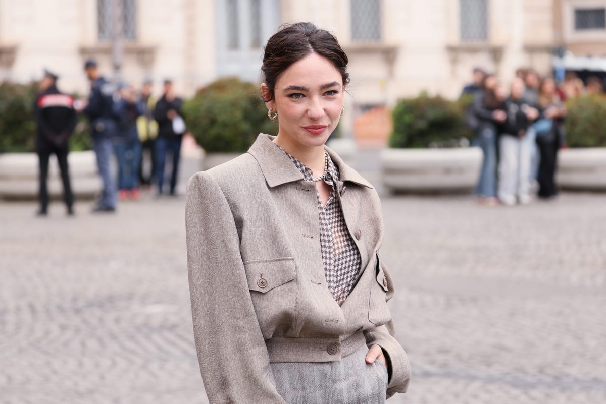 4) Matilda De Angelis