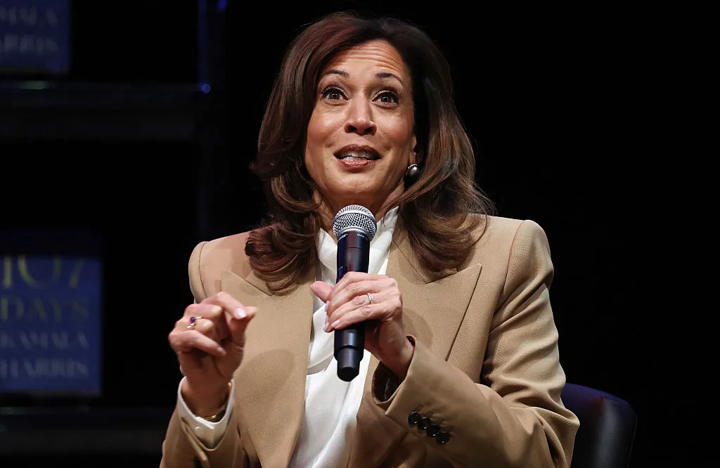 Kamala Harris 2028 poll shows current sentiment as she criticizes Trump ...