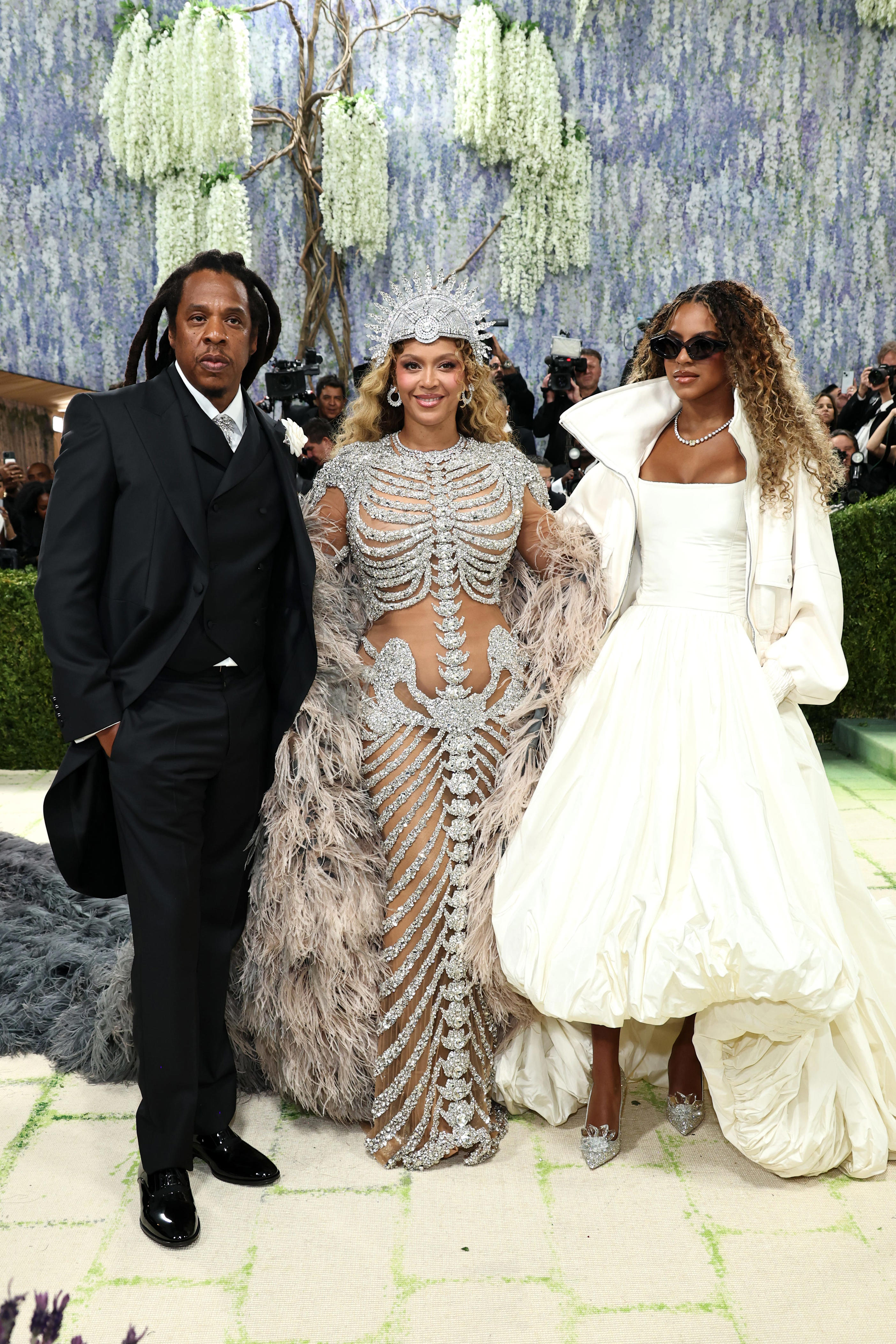 Blue Ivy Carter wows on piano at Jay-Z's 30th anniversary concert