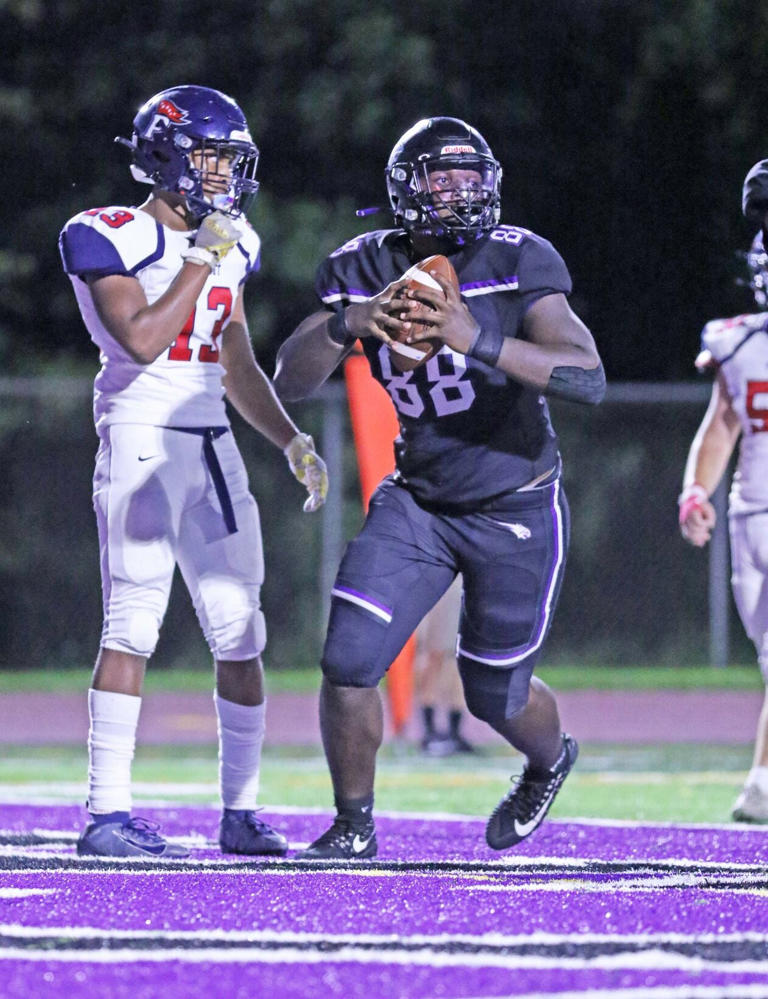 Wesley Williams answers the call and this time it's an NFL team