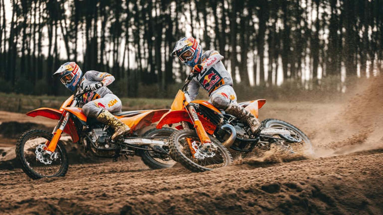 KTM releases its full dirt bike lineup, and they've got the specs to ...