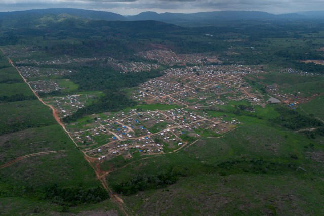 Vista aérea do acampamento Terra e Liberdade onde 5 mil famílias vivem atualmente.