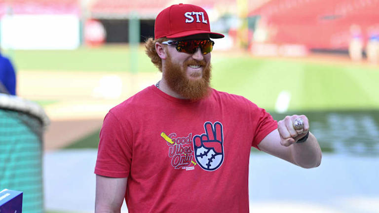 Re-sign or cut ties? How 4 Cardinals contracts are trending early