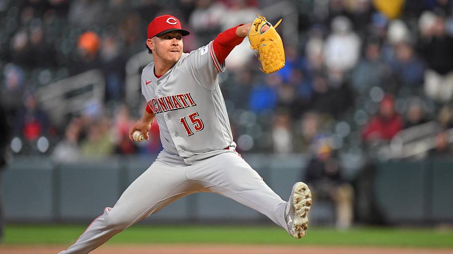 Terry Francona Makes Feelings Clear on Emilio Pagán After Loss to Cubs