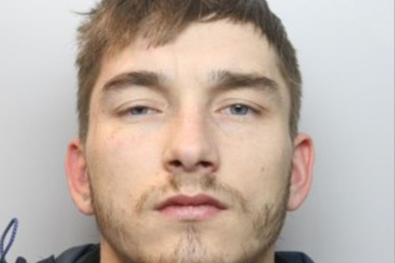 Duo jailed for spree of burglaries across Derbyshire towns and village ...