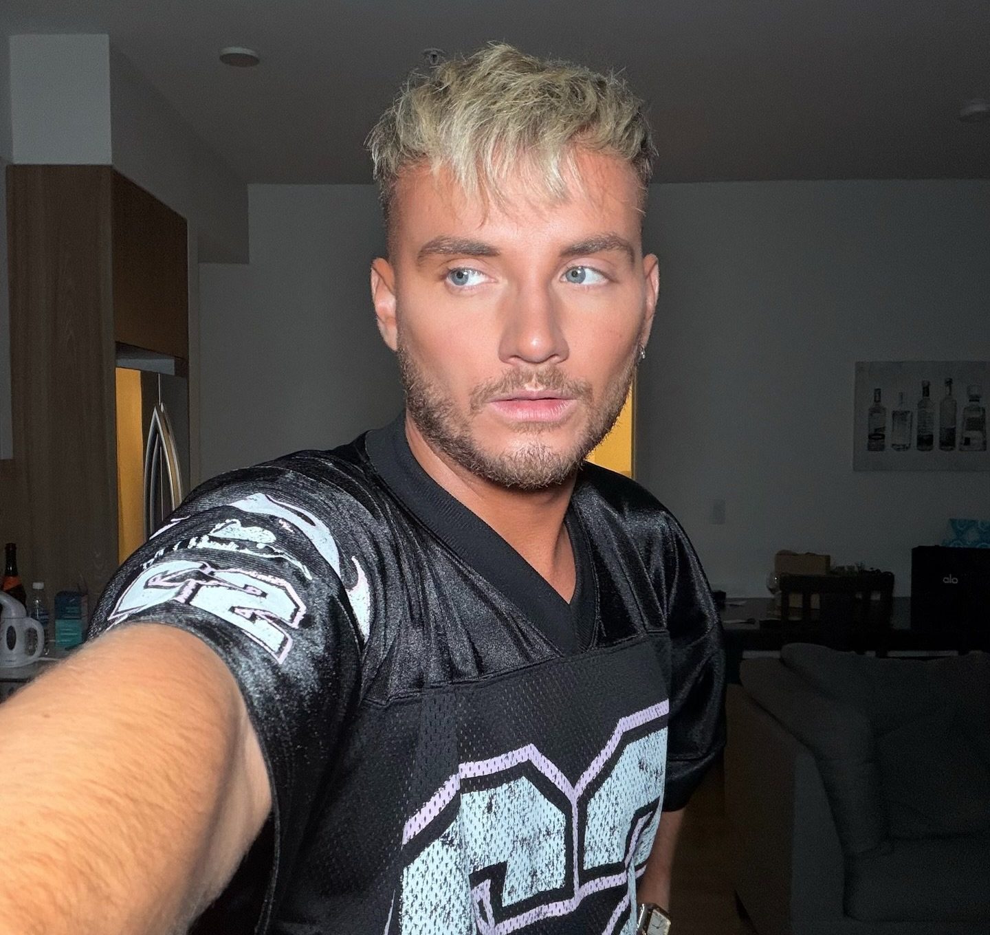 Unrecognisable Towie star, Harry Derbidge, looks better than ever after ...