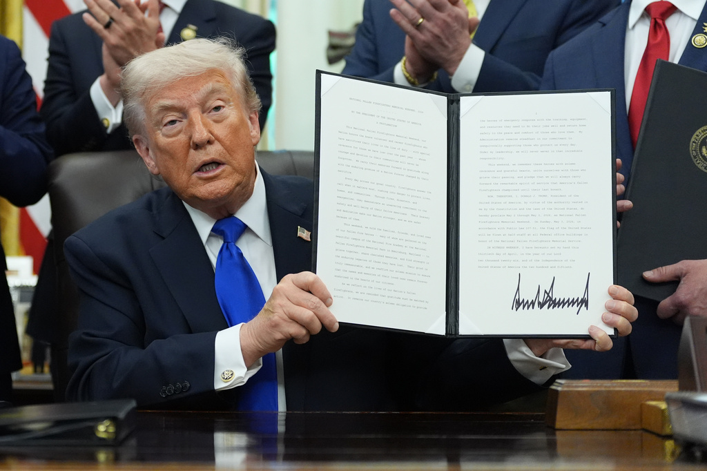 Watch live: Trump signs proclamation in Oval Office
