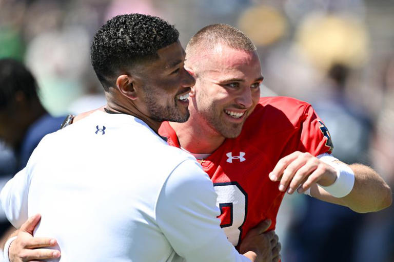 Notre Dame star explains why he banned his mom from speaking to Marcus ...