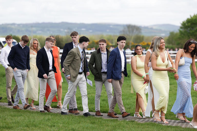 27 of the best pictures from the Club Mixers May Day student races at ...