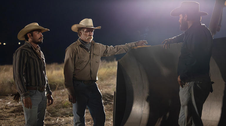 Dutton Ranch trailer: Beth and Rip wage a new war in Texas-set ...