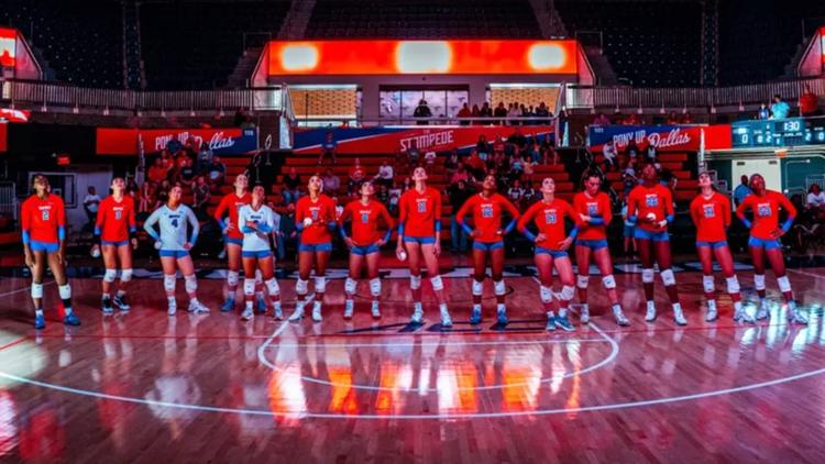 SMU to take part in “Spikes Under the Lights” debut at AT&T Stadium ...