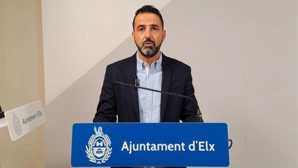 Un concejal de Vox en Elche pierde los papeles y ataca con insultos a ...