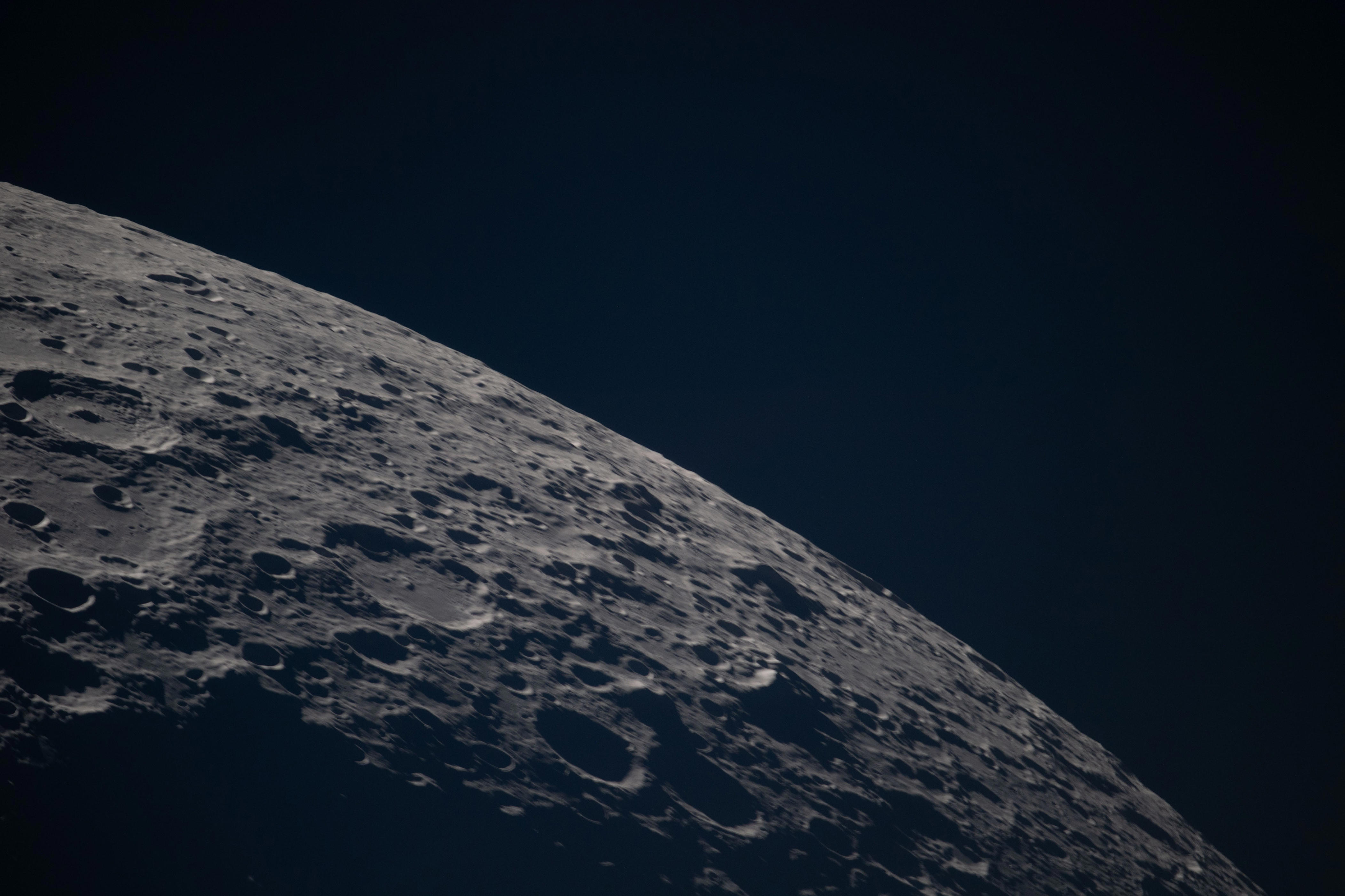 NASA releases thousands more Artemis II photos. Here are the best.
