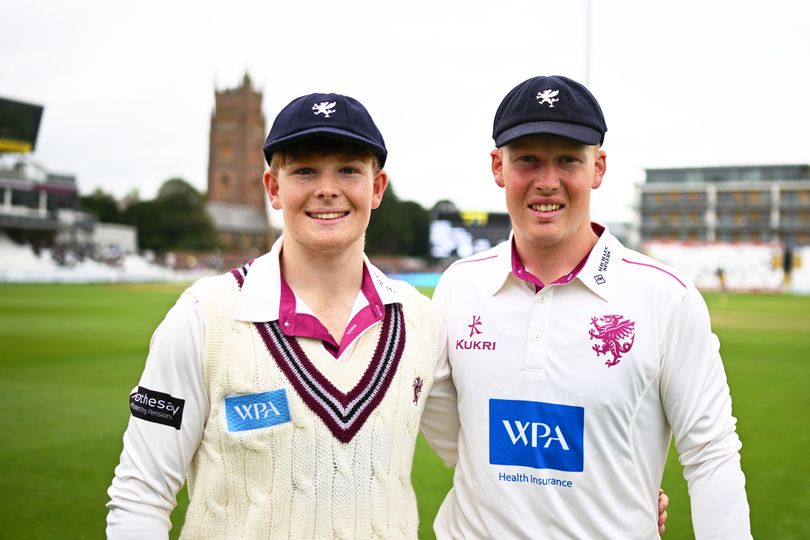 'High potential' - Thomas Rew signs new Somerset contract