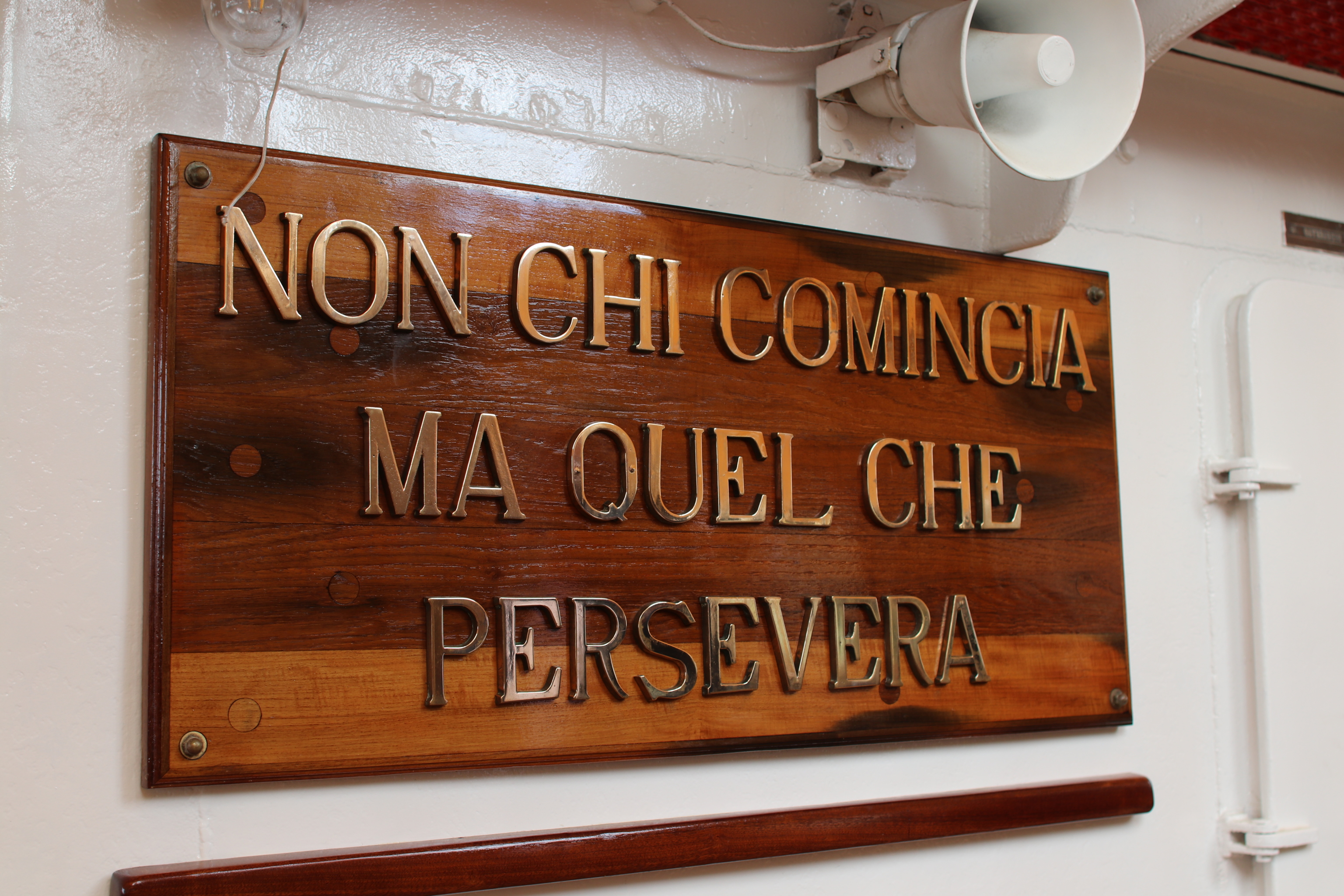 A 95 anni Nave Vespucci è ancora un'icona pop, chi persevera vince