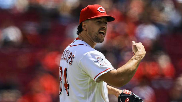Reds' pitching deserves praise but one pesky problem keeps popping up